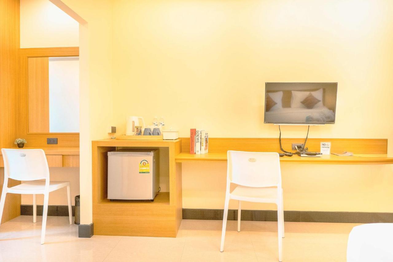 Au Place Hotel Лей Екстер'єр фото