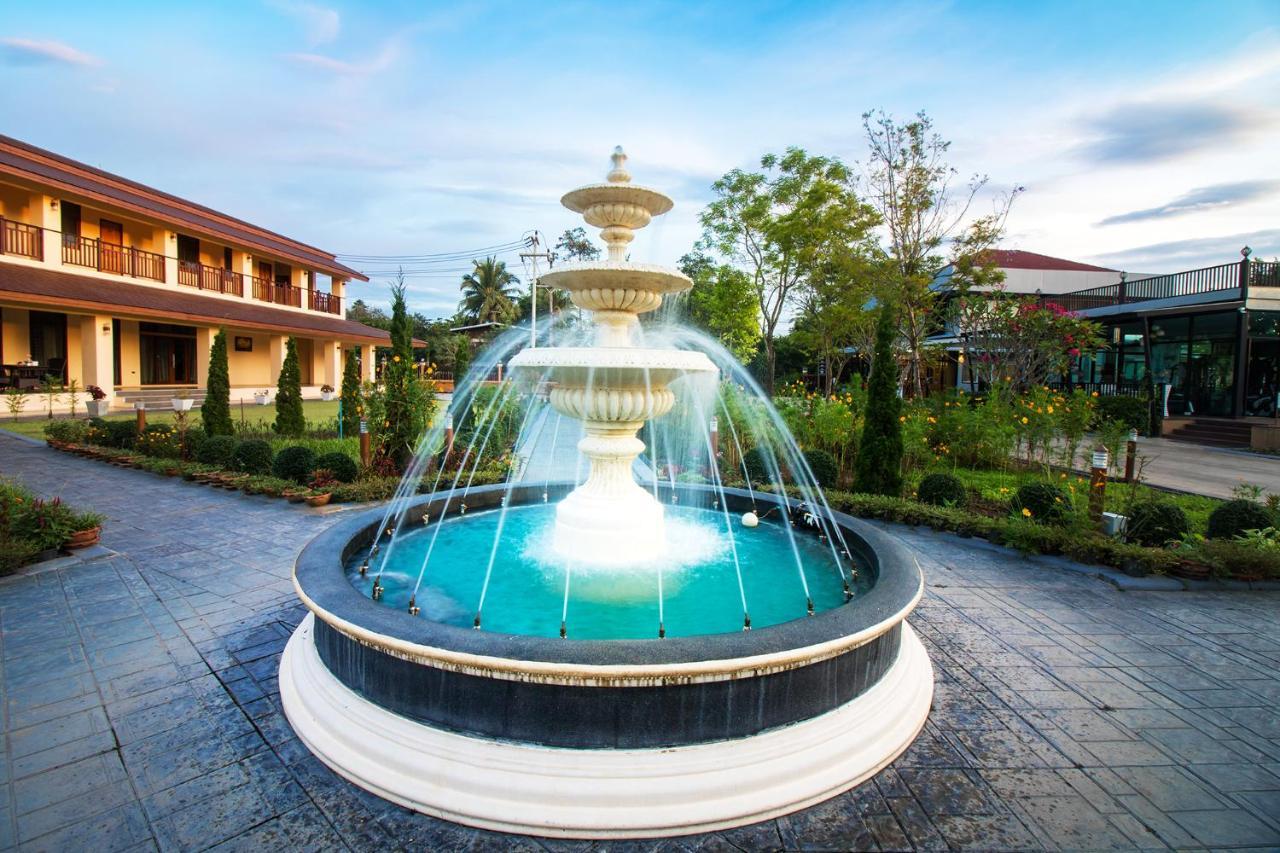 Au Place Hotel Лей Екстер'єр фото